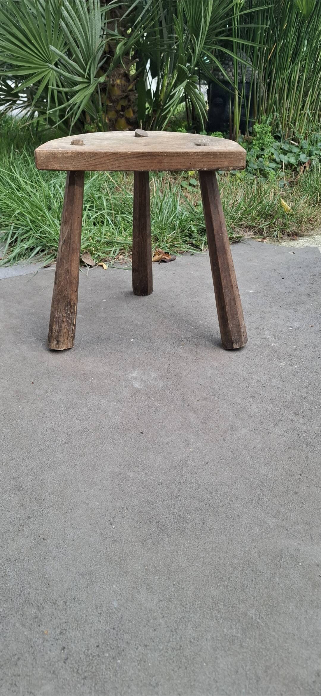 Milking stool