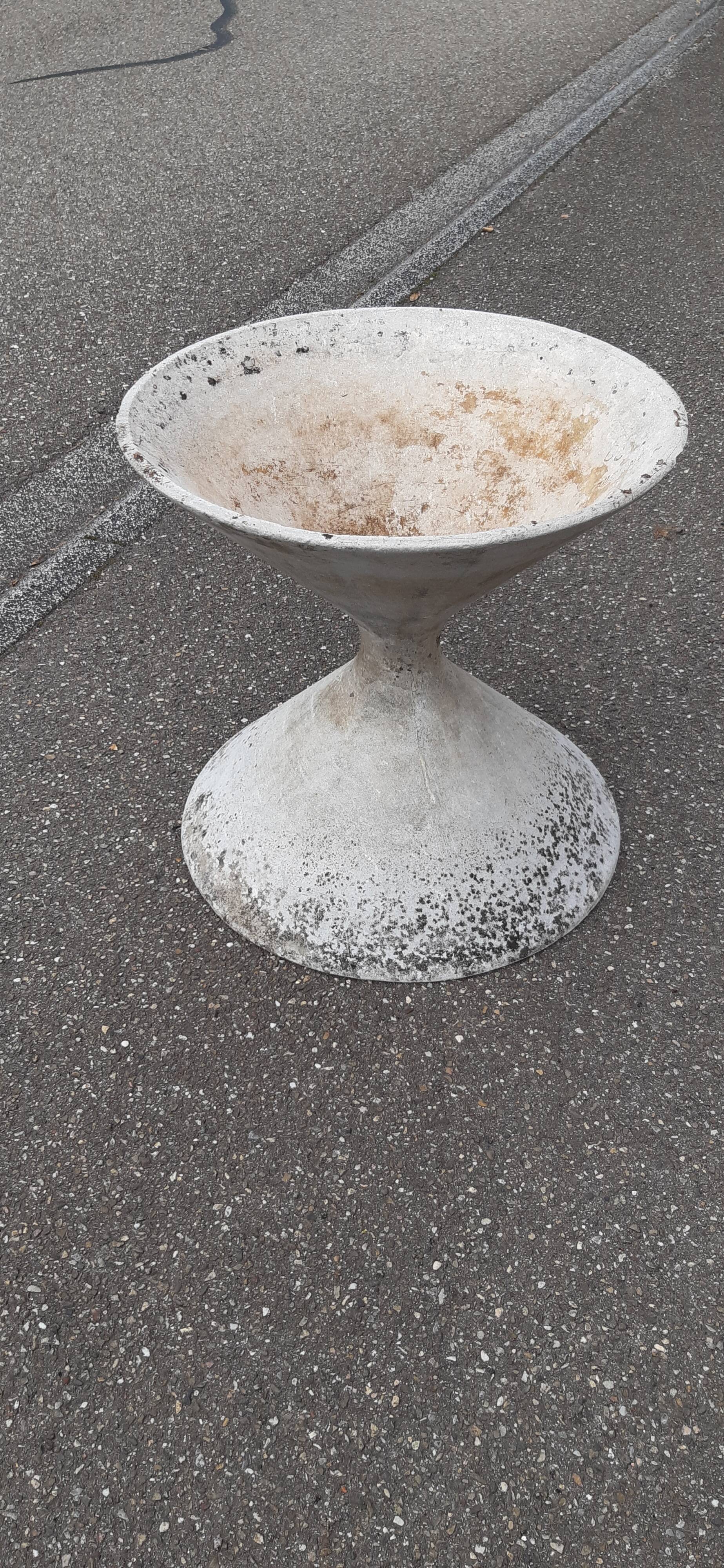 1950s diabolo planter