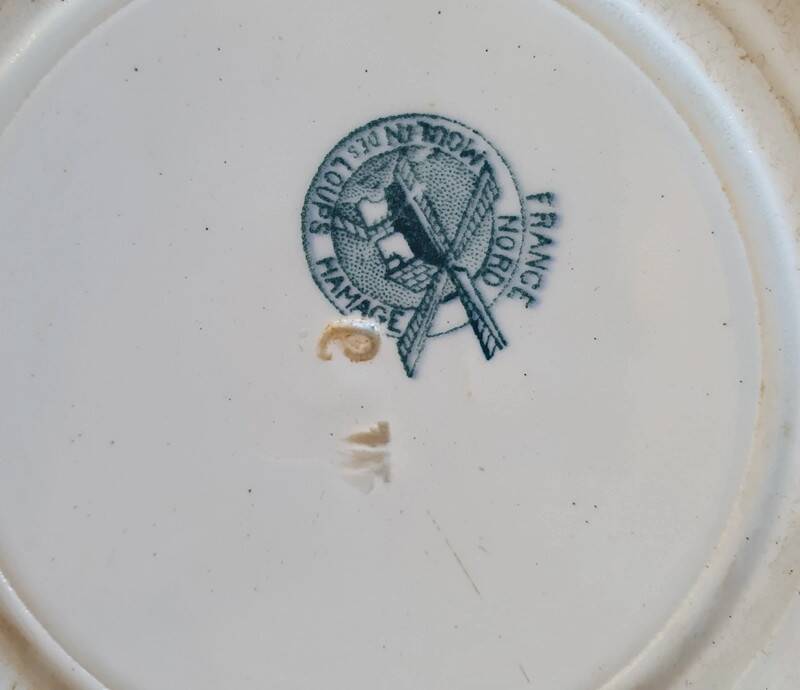 Iron earth deep plates Moulin des loups