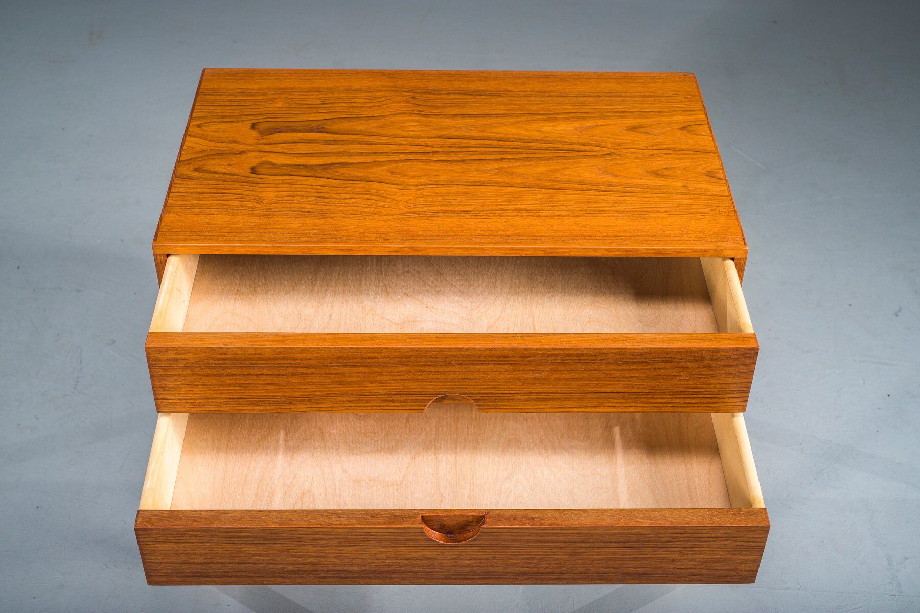 Mid-century modern no. 384 teak bedside table by Aksel Kjersgaard, Denmark, 1960s