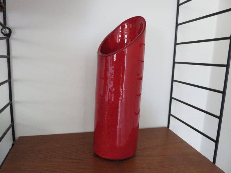 Vase red ceramic roll 70s
