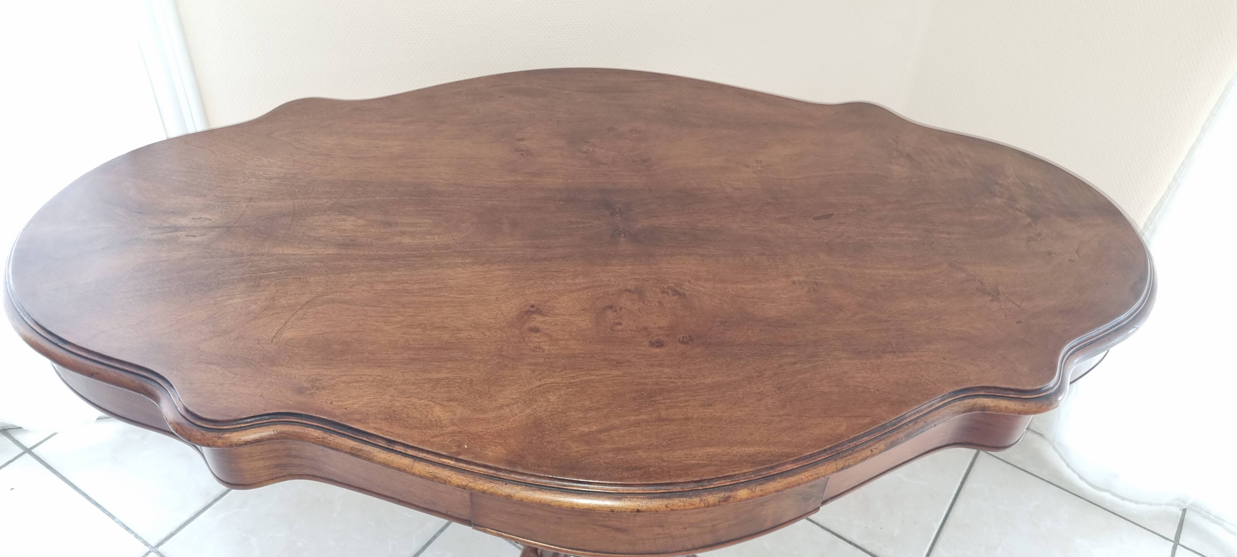 Walnut violin table with 2 drawers