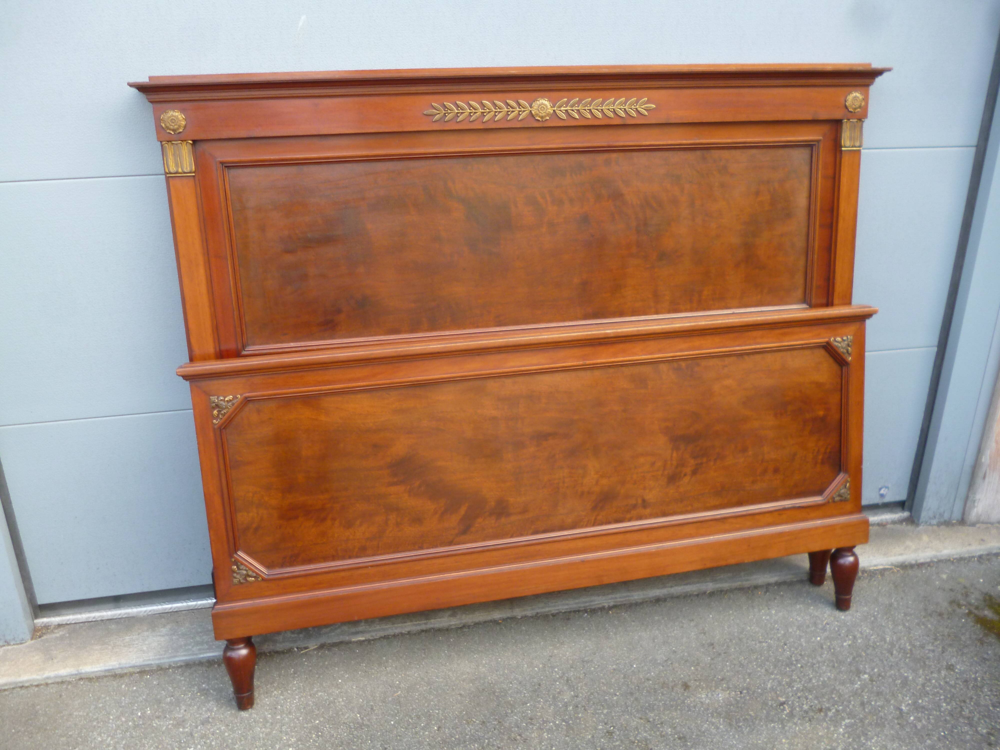 Old bed in mahogany and oak