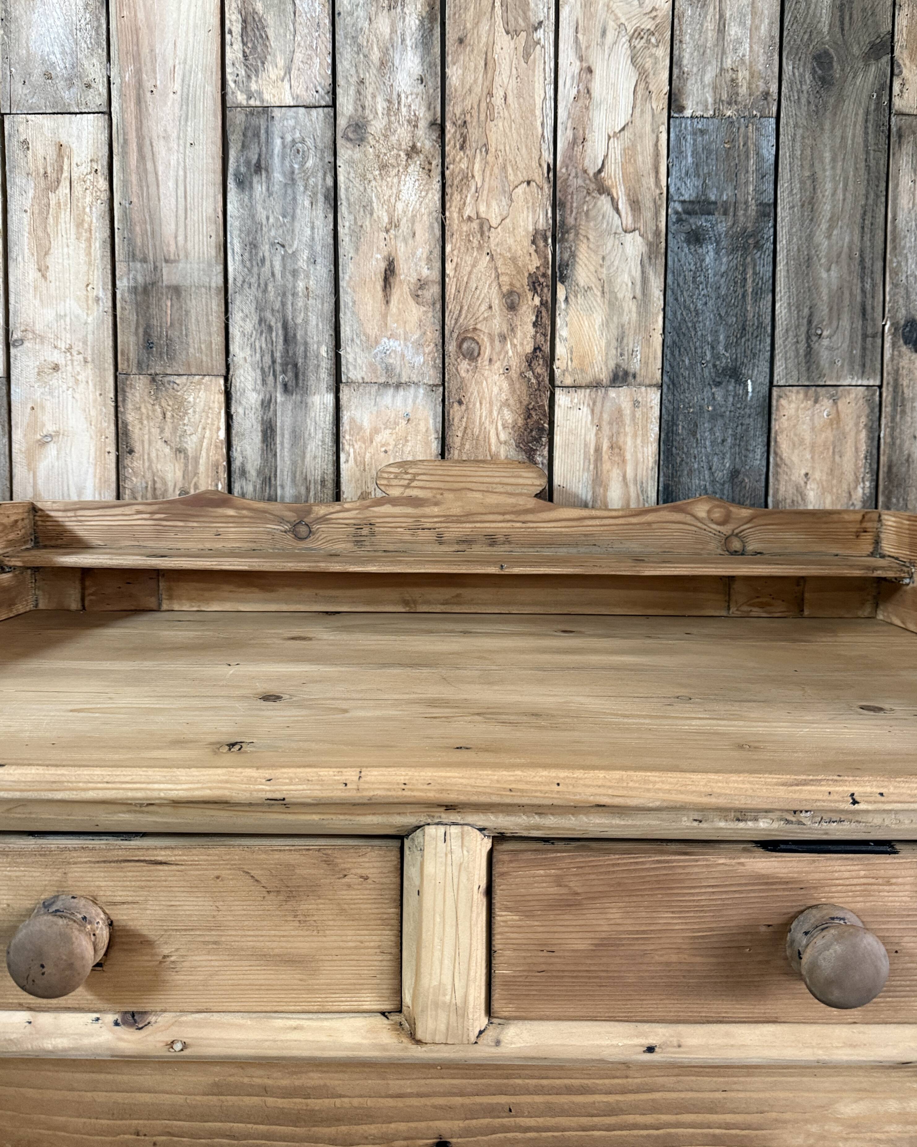 English pine chest of drawers