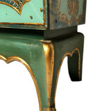 Venetian-style wooden lace-up with bouquets of flowers