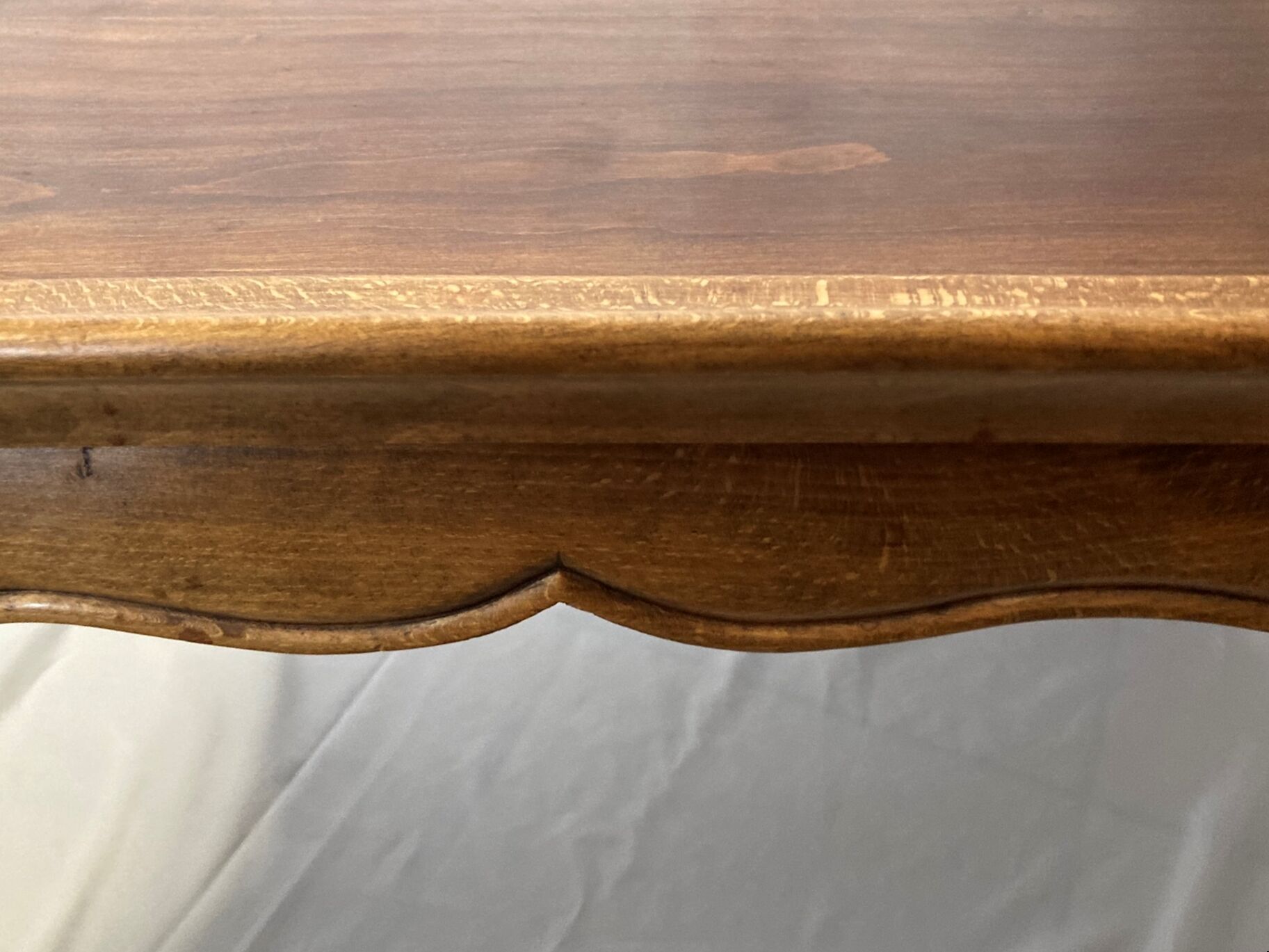 Louis XV style coffee table in wood