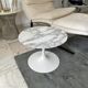 Small Knoll pedestal table - Saarinen