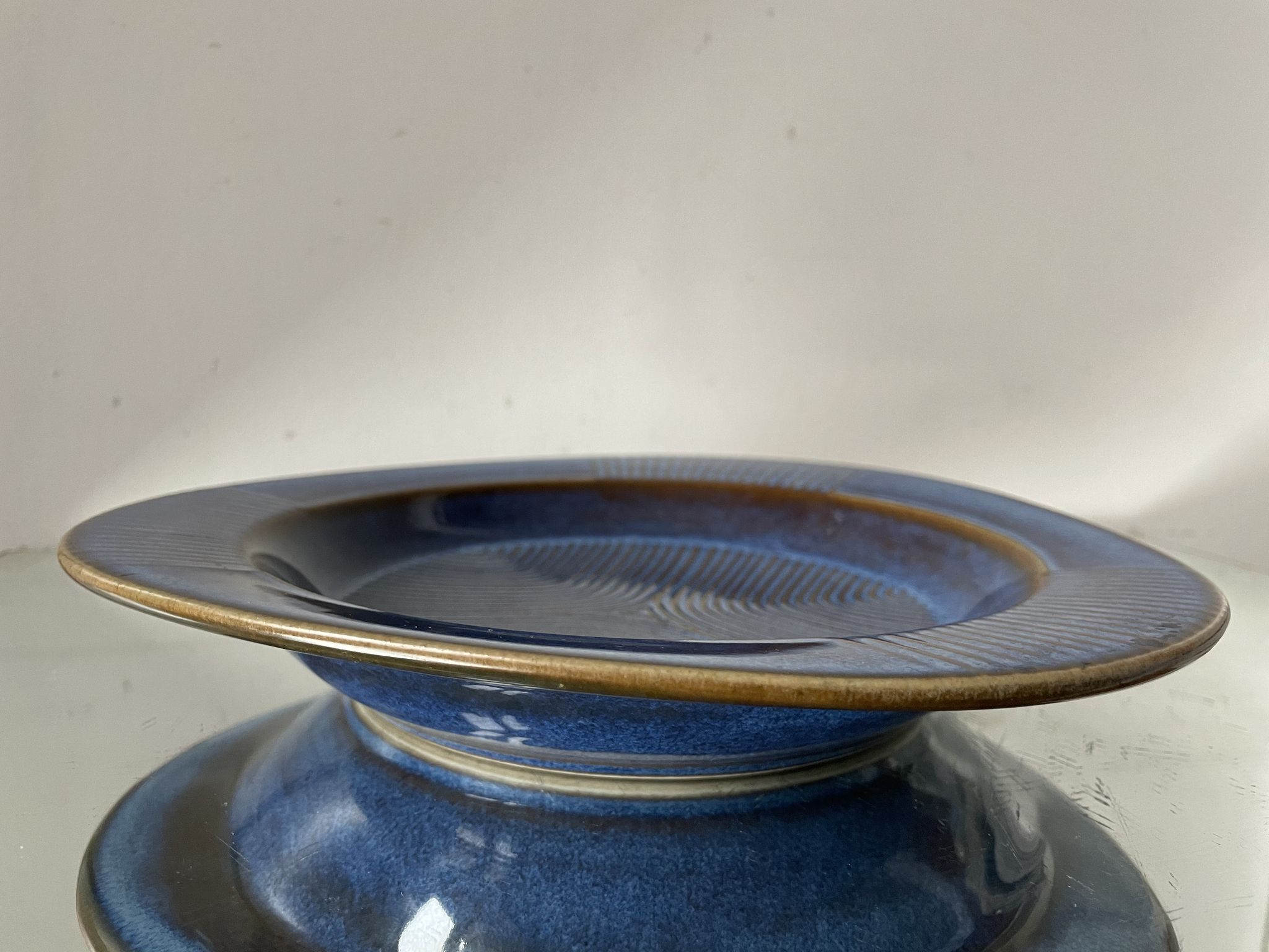 Assiette décorative danoise des années 1960 en grès