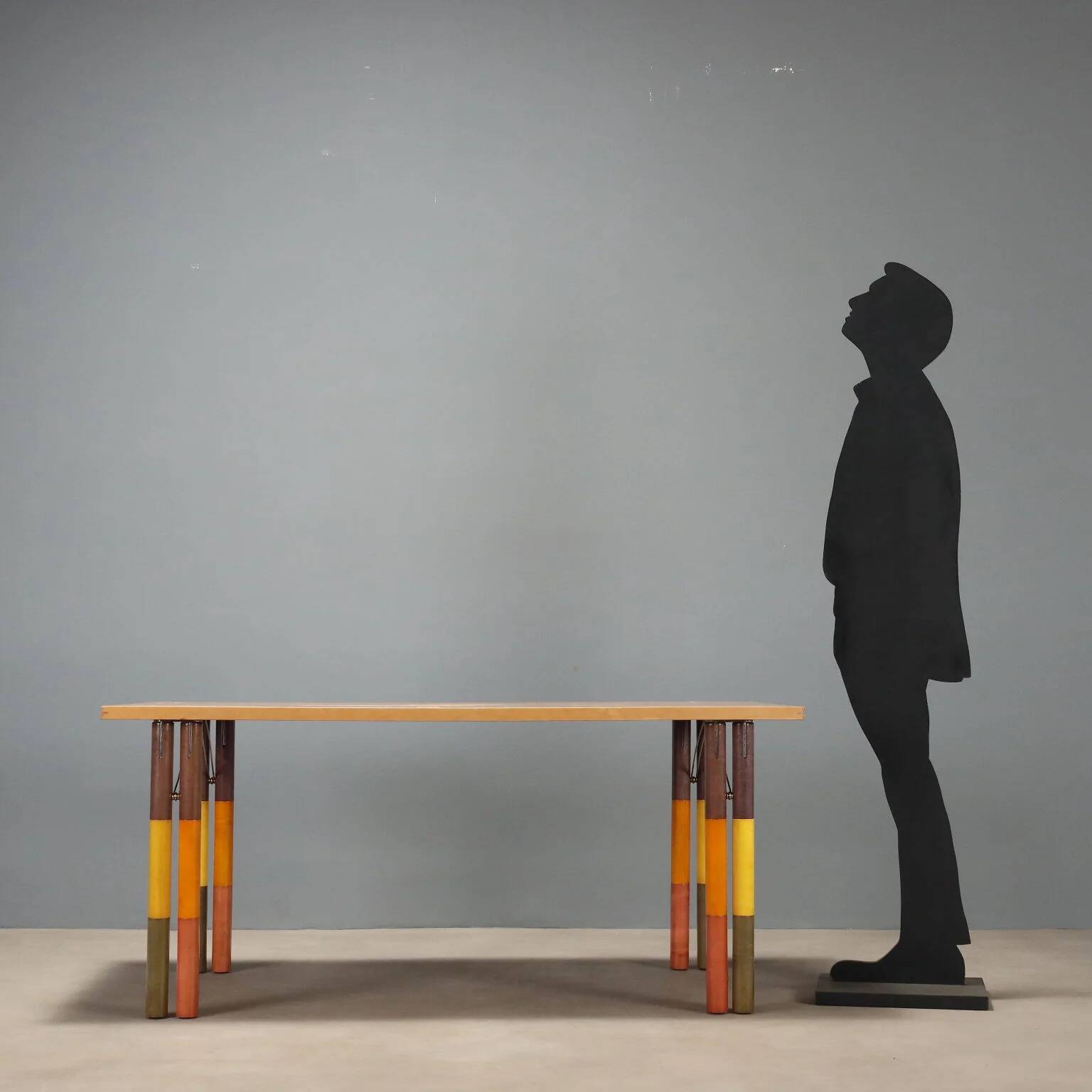 Vintage dining table Karan d'Ache Malobbia, design by Citterio and Nava, 1980s.