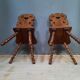 Paire de chaises escabelle