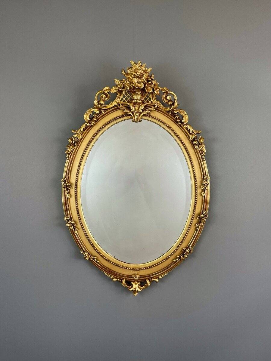 Miroir ovale en bois doré Napoléon III