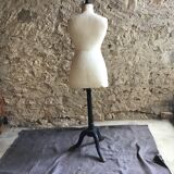 Seamstress mannequin