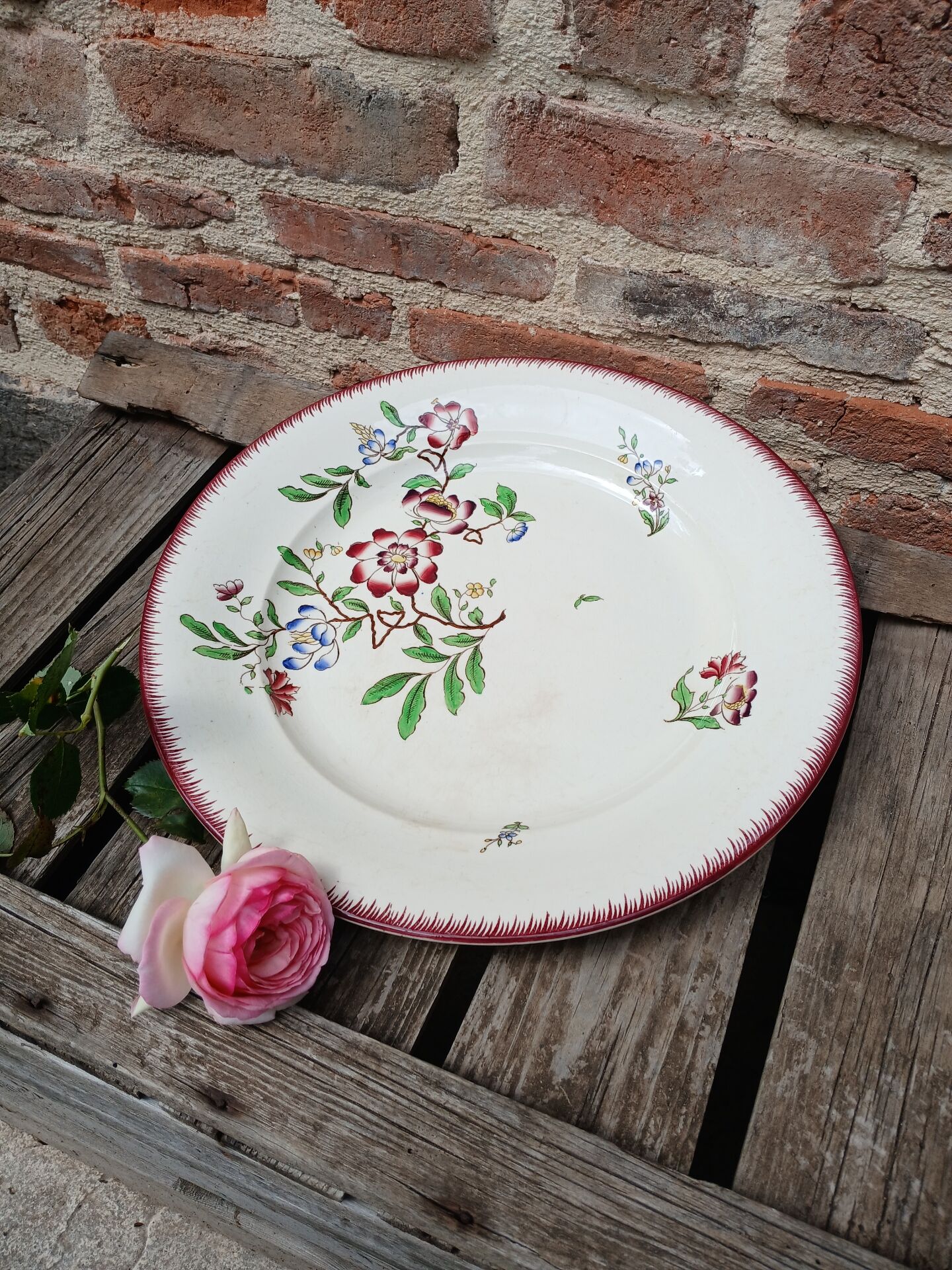 Old plate U&C Sarreguemines