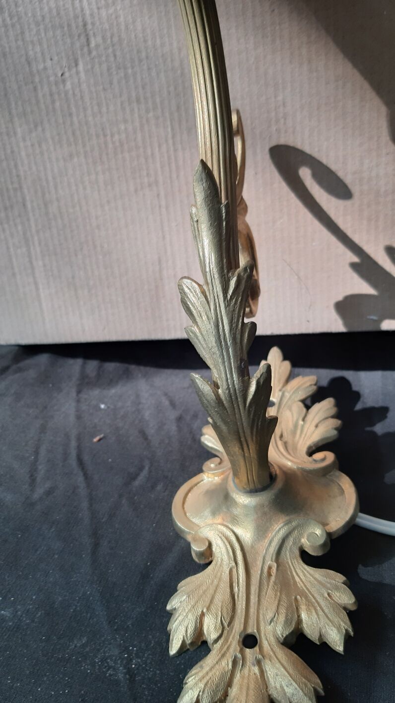 Art deco bronze wall lamp