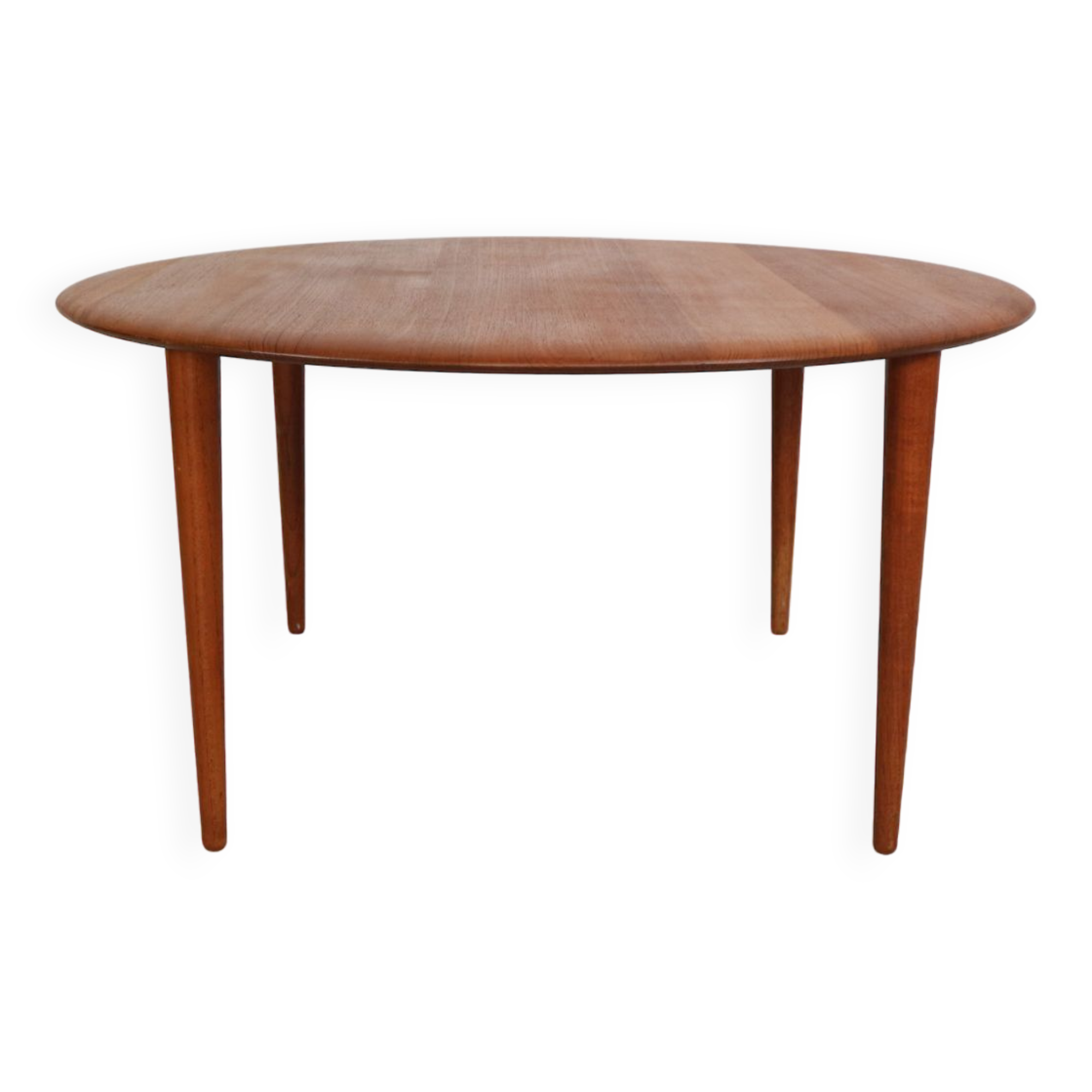 Peter Hvidt& Orla Mølgaard Nielsen Teak Round Coffee Table for France& Son, 1950
