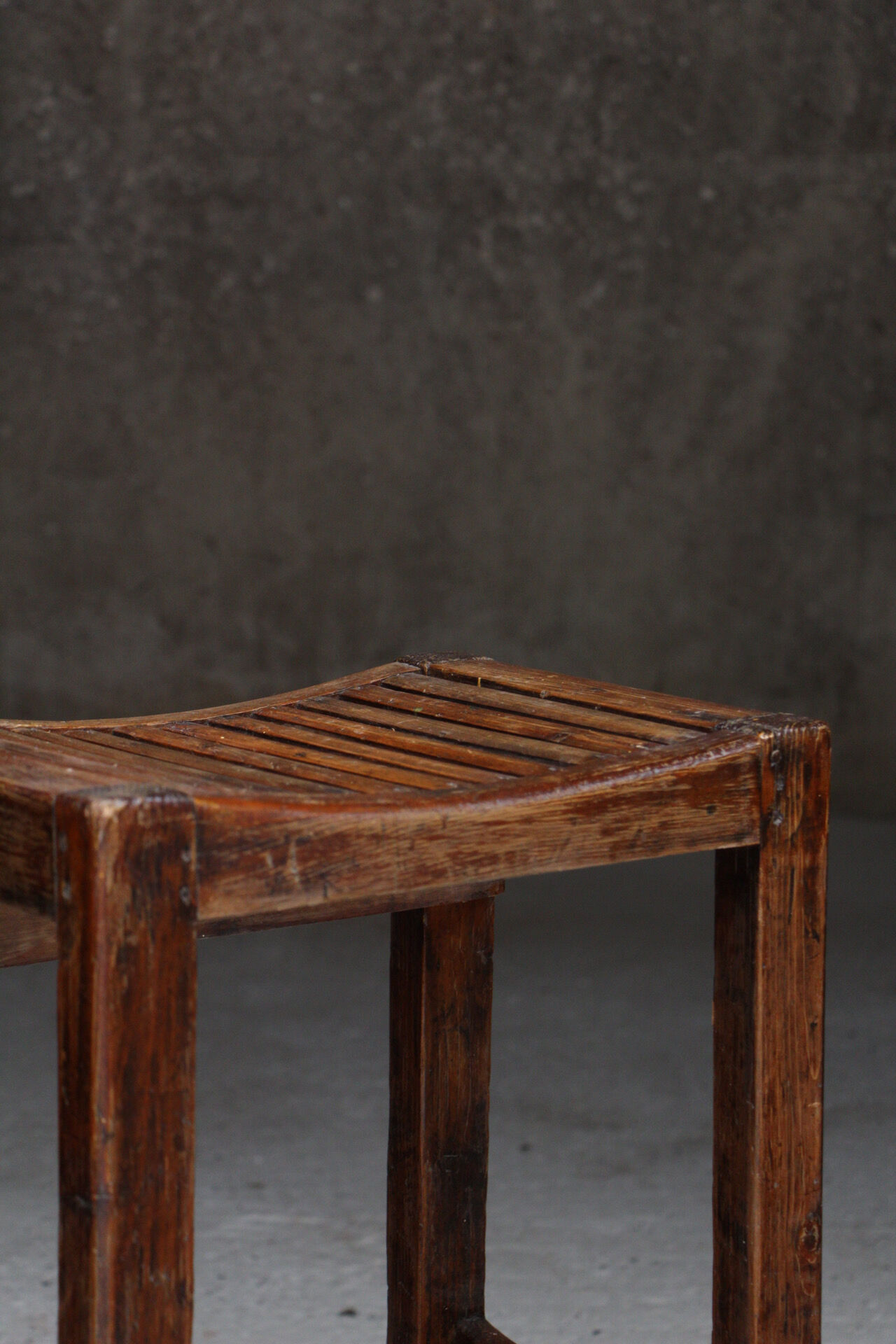 Top window stool 1950