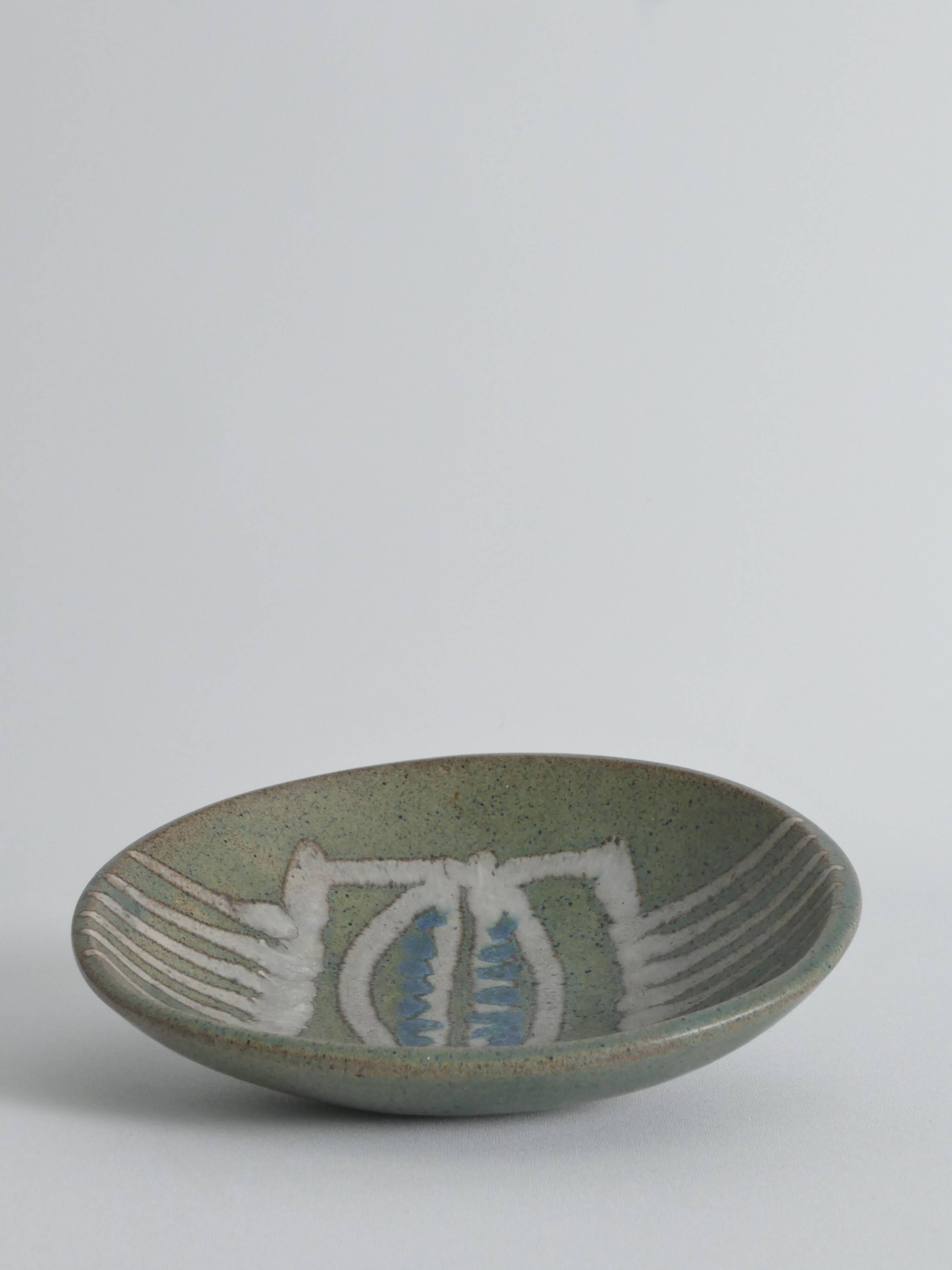 Midcentury-Modern Handmade Stoneware Bowl with Abstract Motif, 1960s