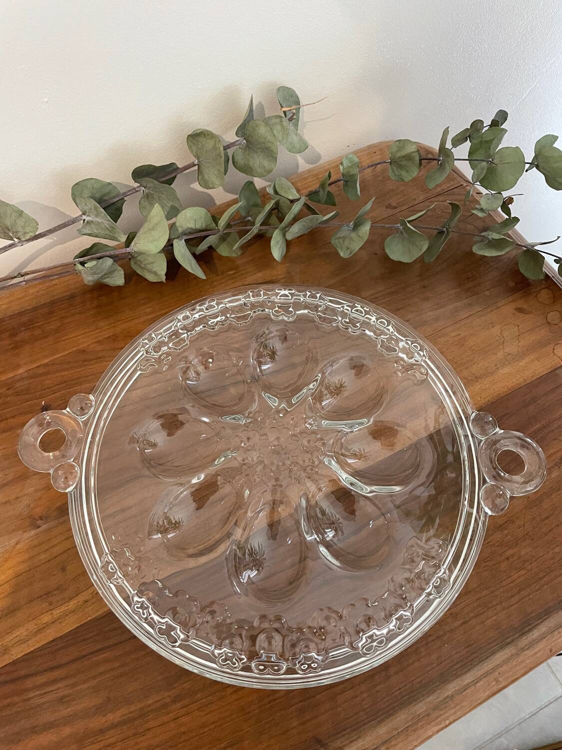 Dish, vintage egg display