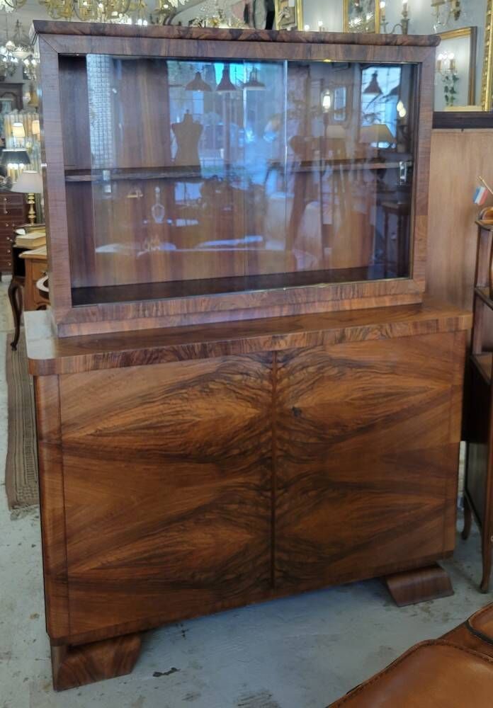 Art Deco display cabinet