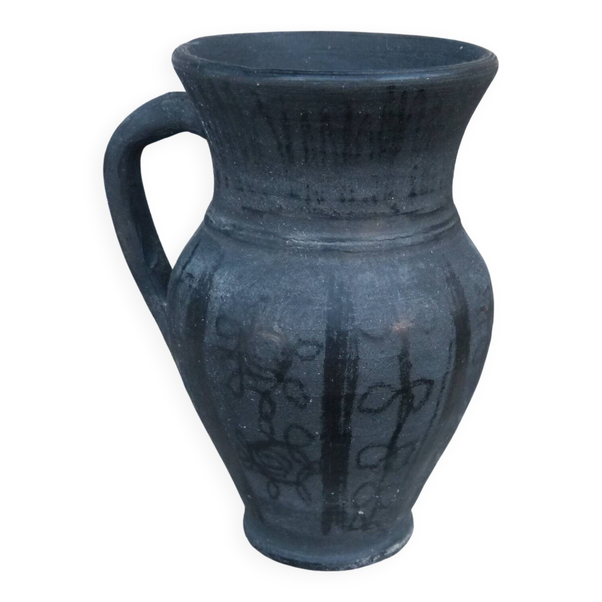 Pitcher in matte and glossy black pottery