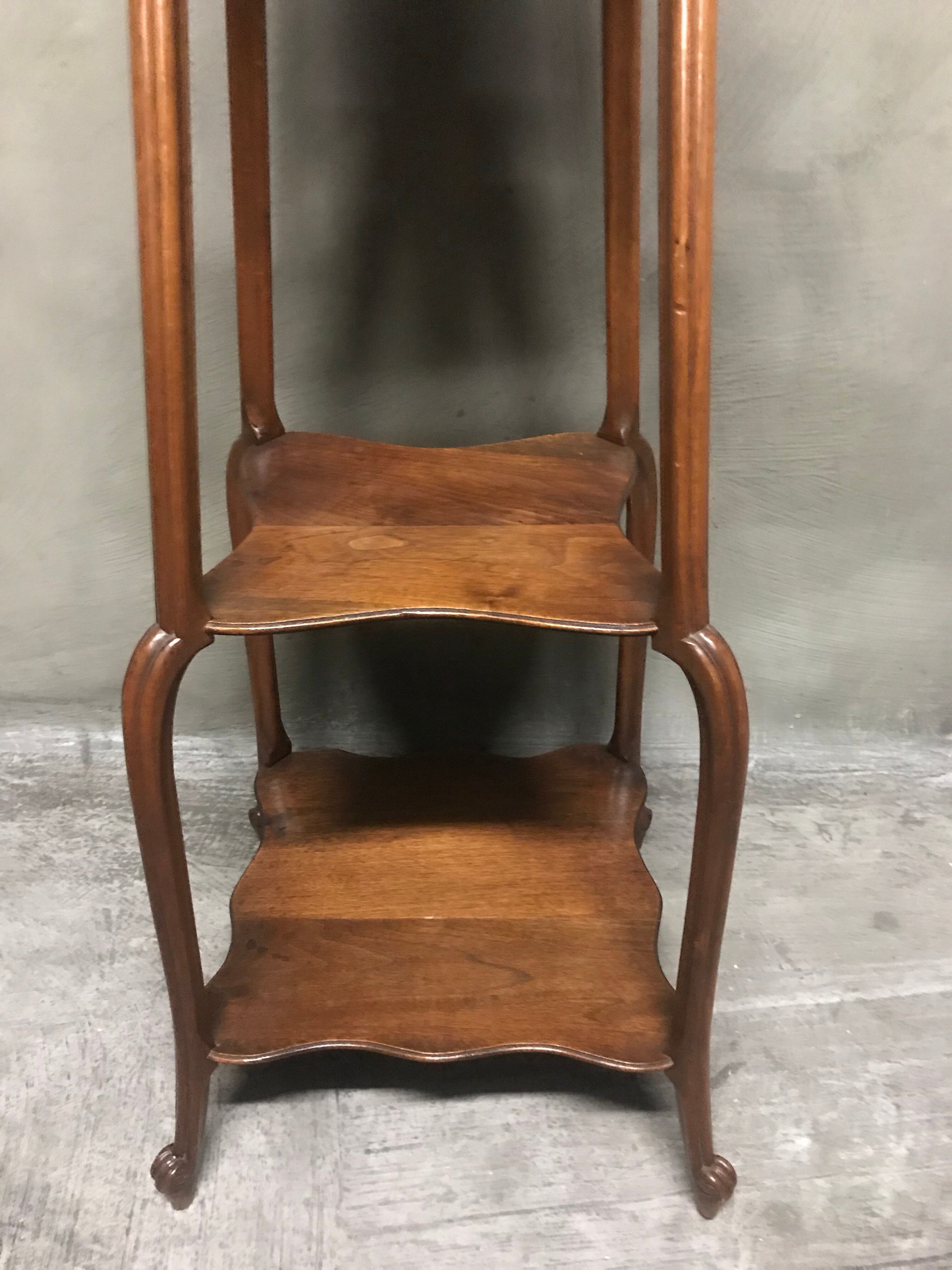 Carved walnut selette