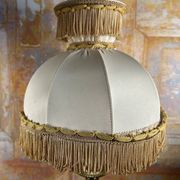 Lampe ancienne en laiton – Abat-jour à franges