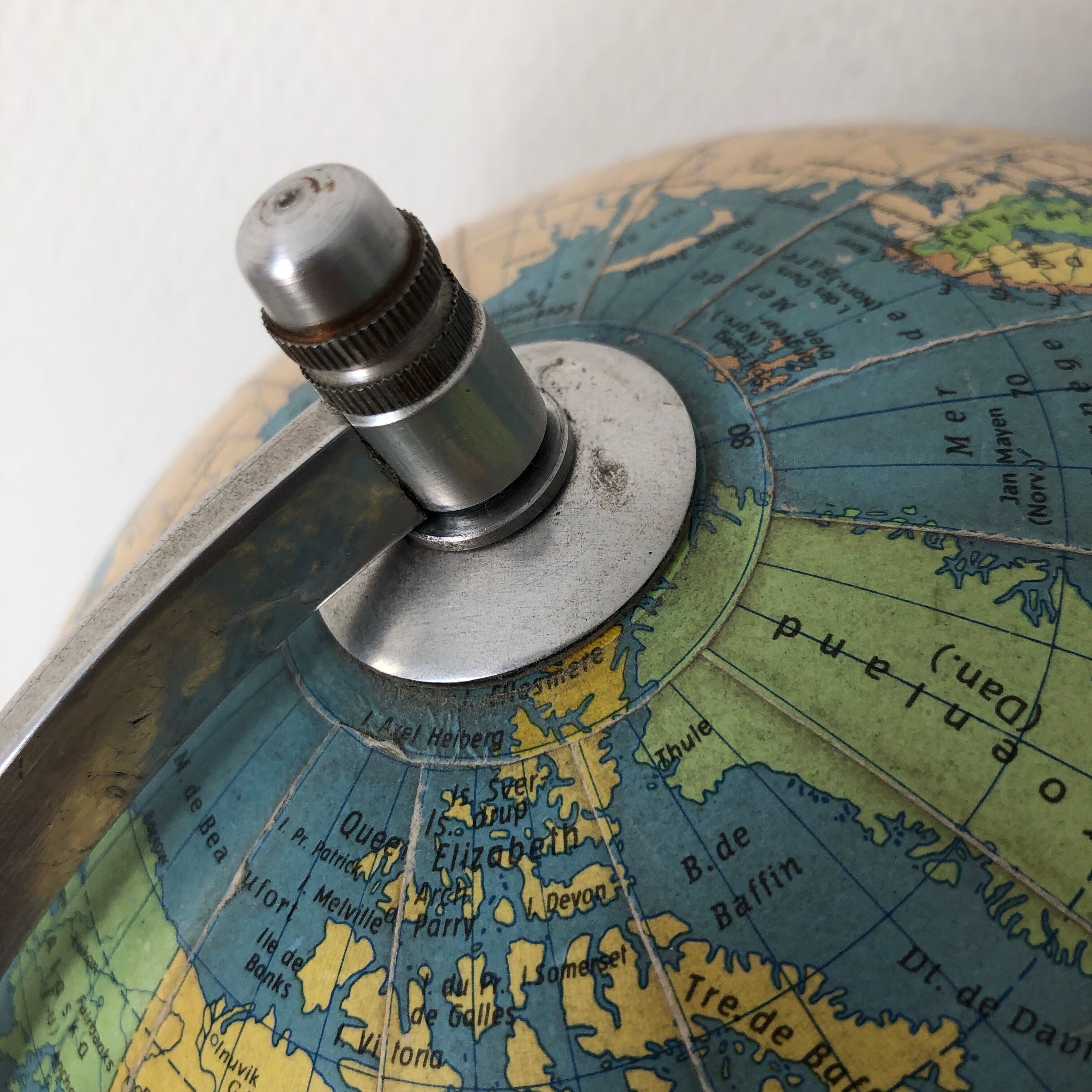 Globe terrestre de Räth ex-RDA vintage 1960 33cm