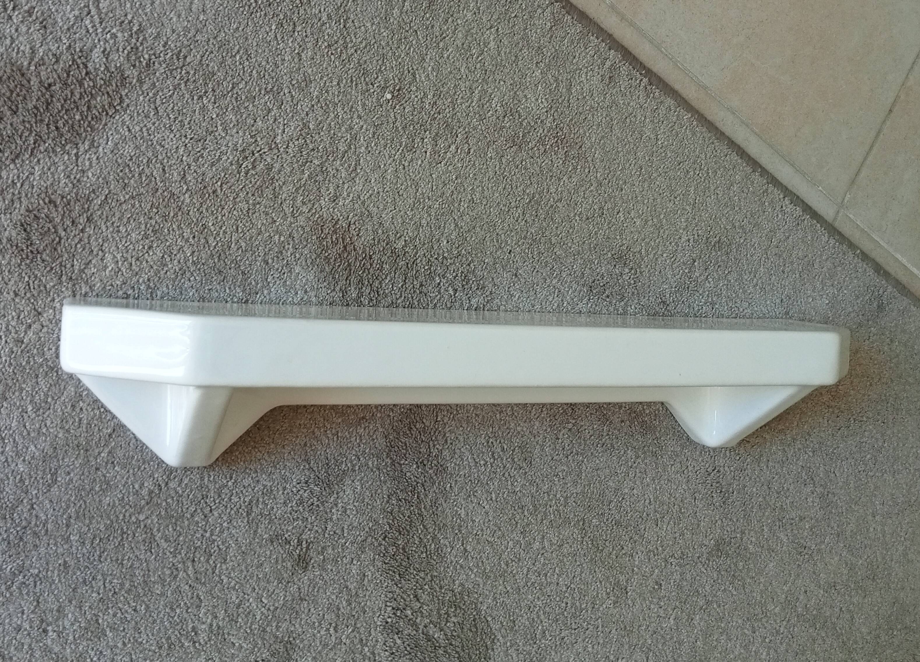Vintage wall shelf from Lyon Vaise, Art Deco 1930 in ceramic.