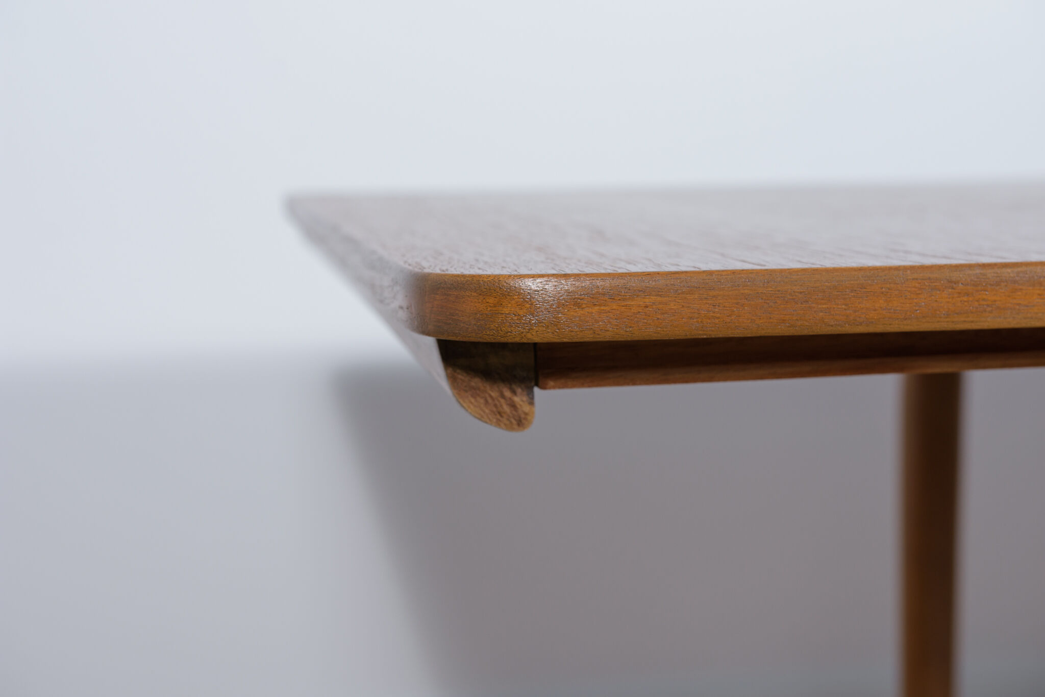 Teak extendable dining table from mcintosh, 1960s