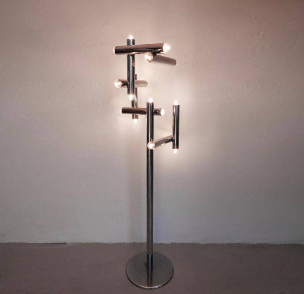 Vintage Italian Space Age floor lamp Reggiani, geometric tubes, minimal chromed