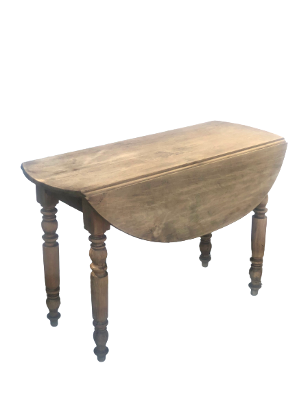 Oval flap table