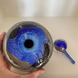 Ovoid bottle of master glassmaker Jean-Claude Novaro in perfect condition