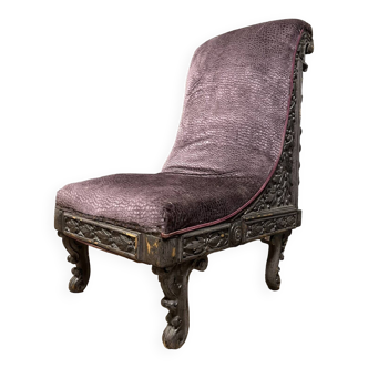 Fauteuil prie Dieu style Renaissance de forme bateau vers 1850