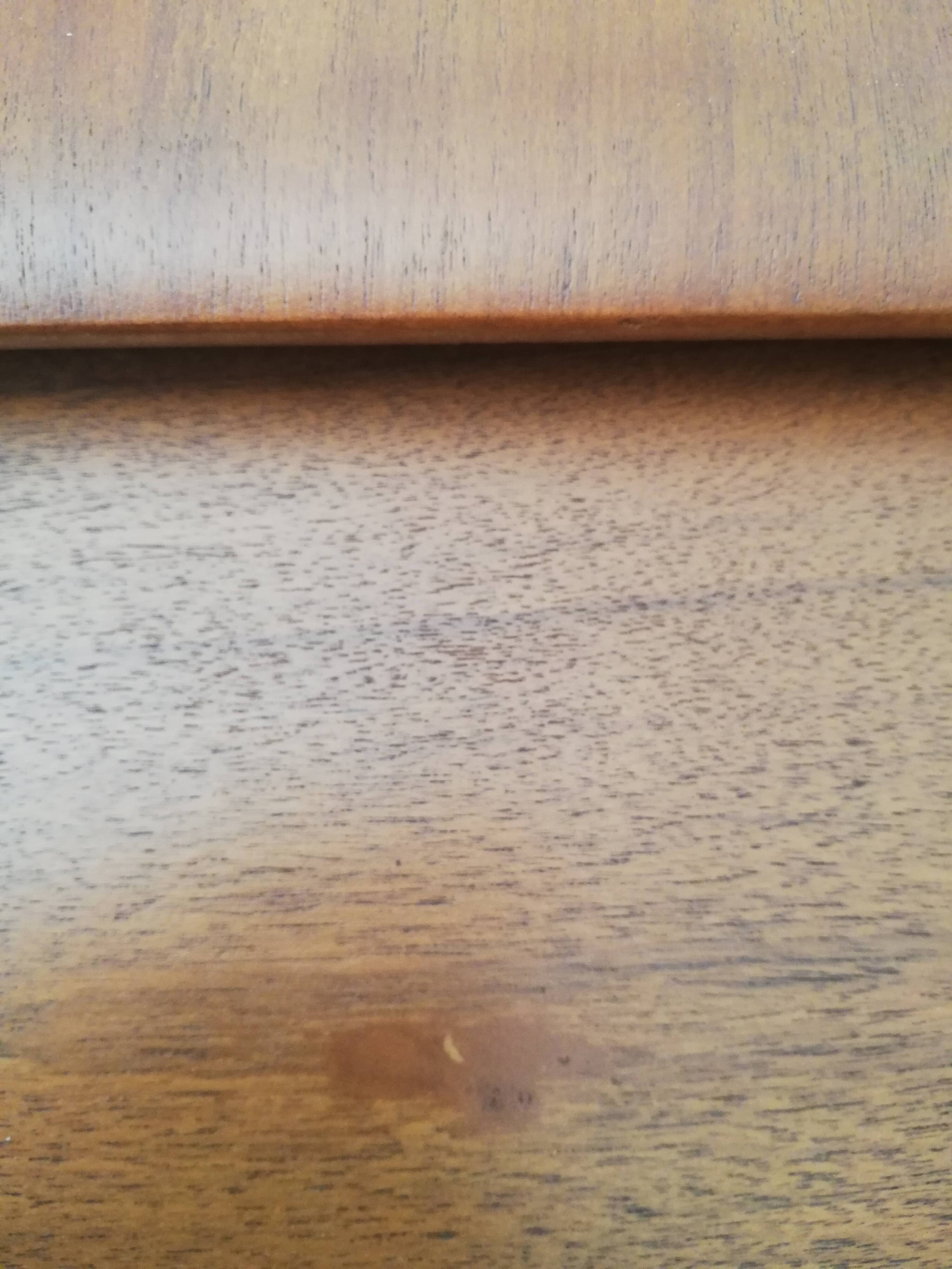 Renovated expandable LB table