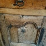 Buffet Bressan ancien en chêne et noyer