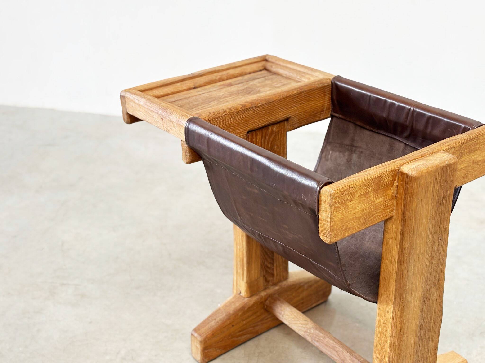 Table d'appoint française des années 1960