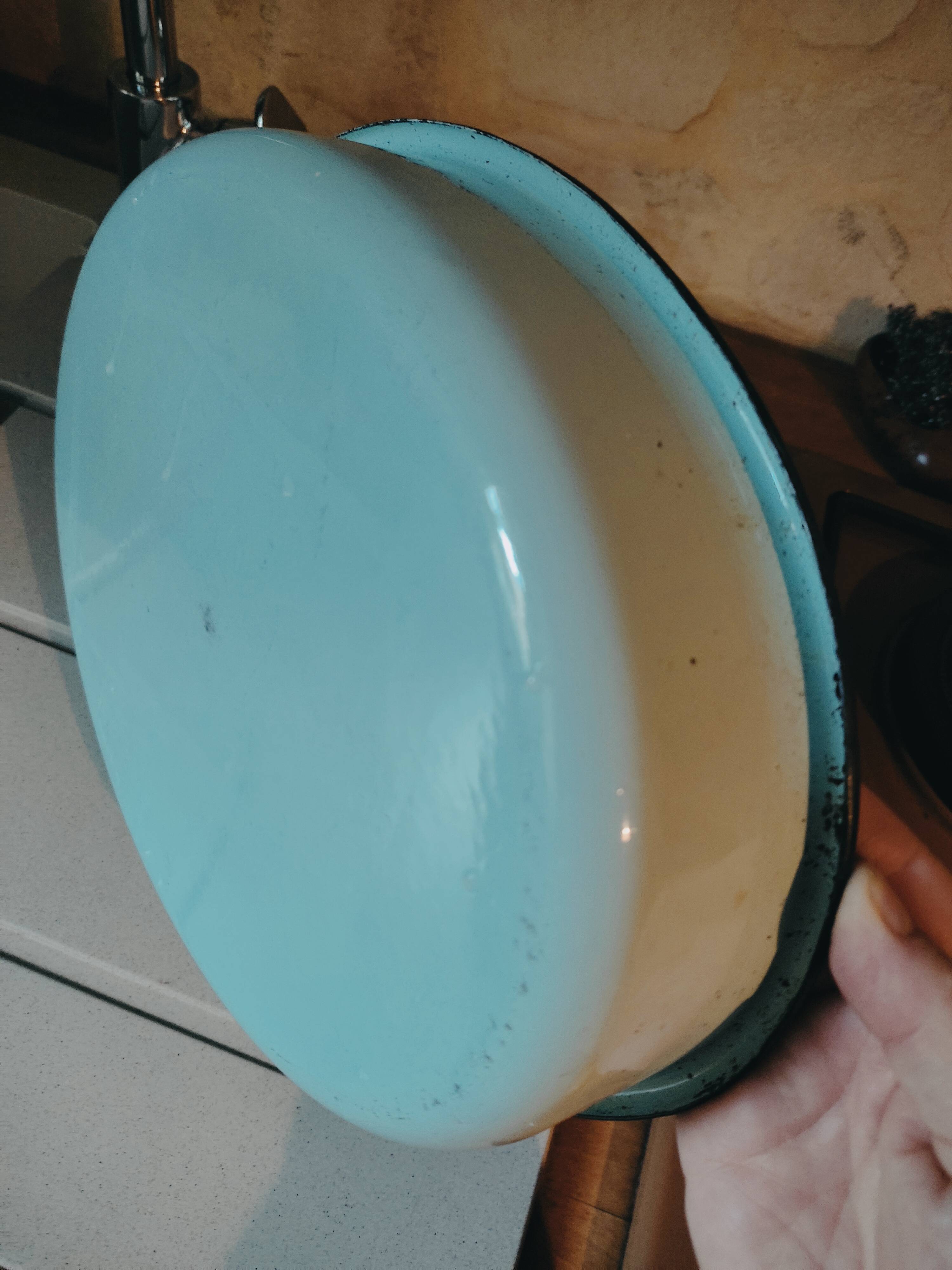 Enamelled metal oval dish