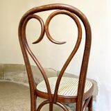 Bistro chair heart in arched beech and canning