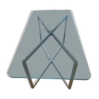 Tempered glass table