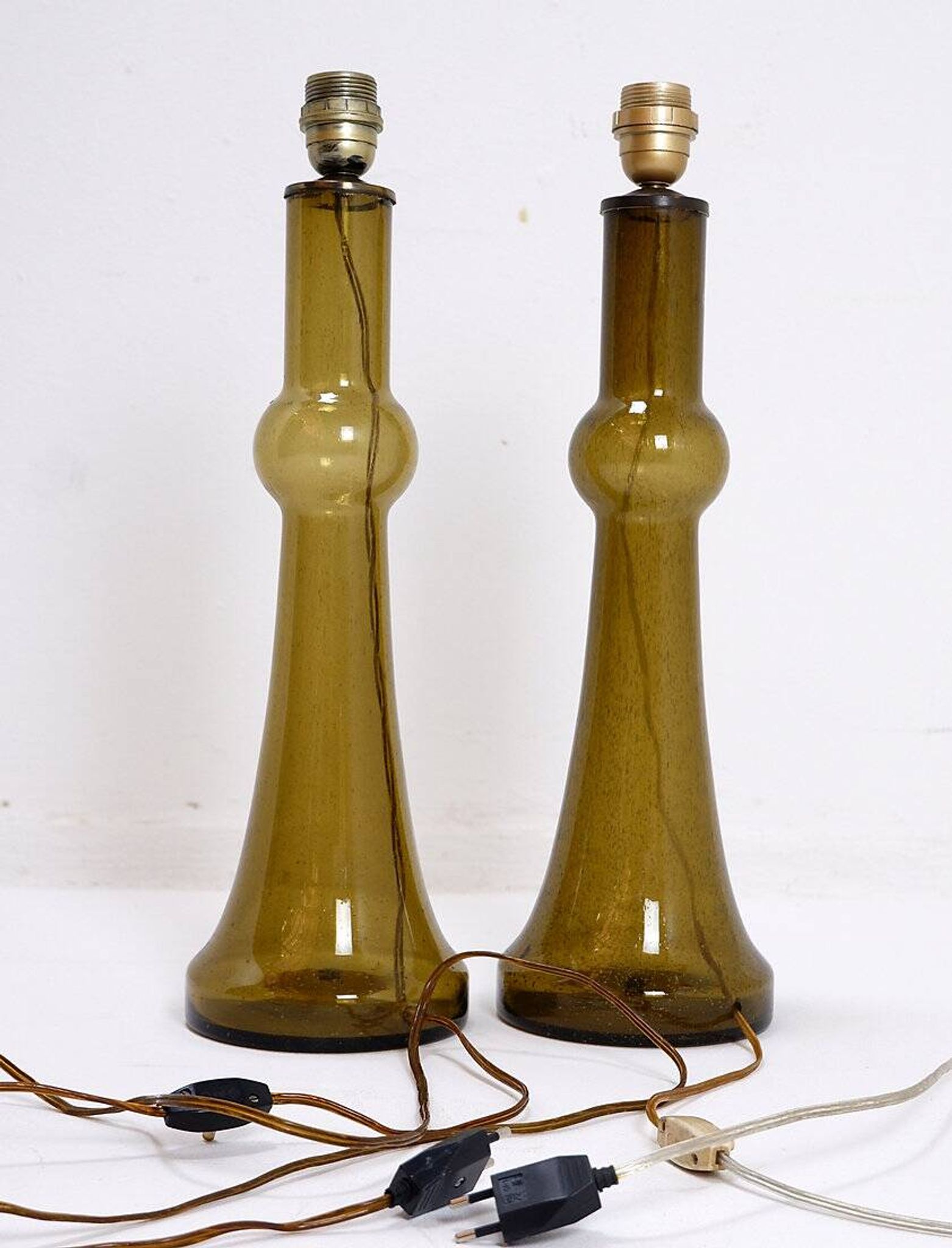 Pair of glass table lamps by Nanny Still for Raak, Netherlands, 1950s