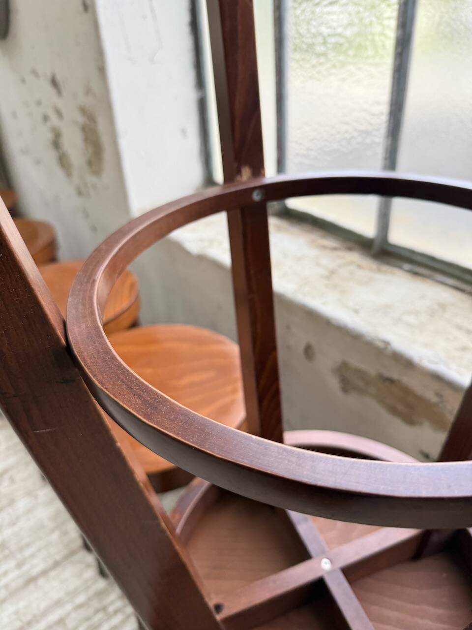 6 vintage Baumann bar stools