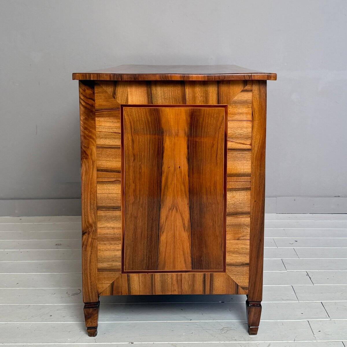 Louis XVI German Walnut Commode with Geometric Inlays, 1780