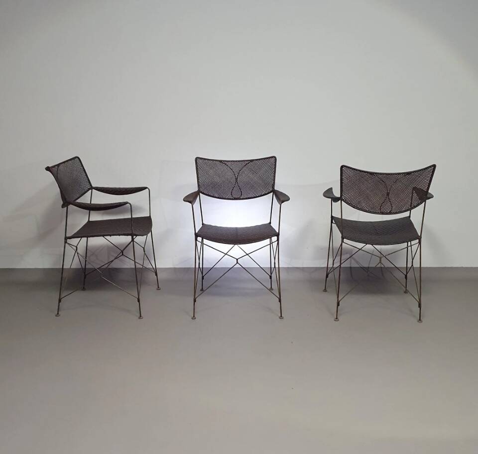 Beautiful dining set designed by Yuzuru Yamakawa. The chairs and table are