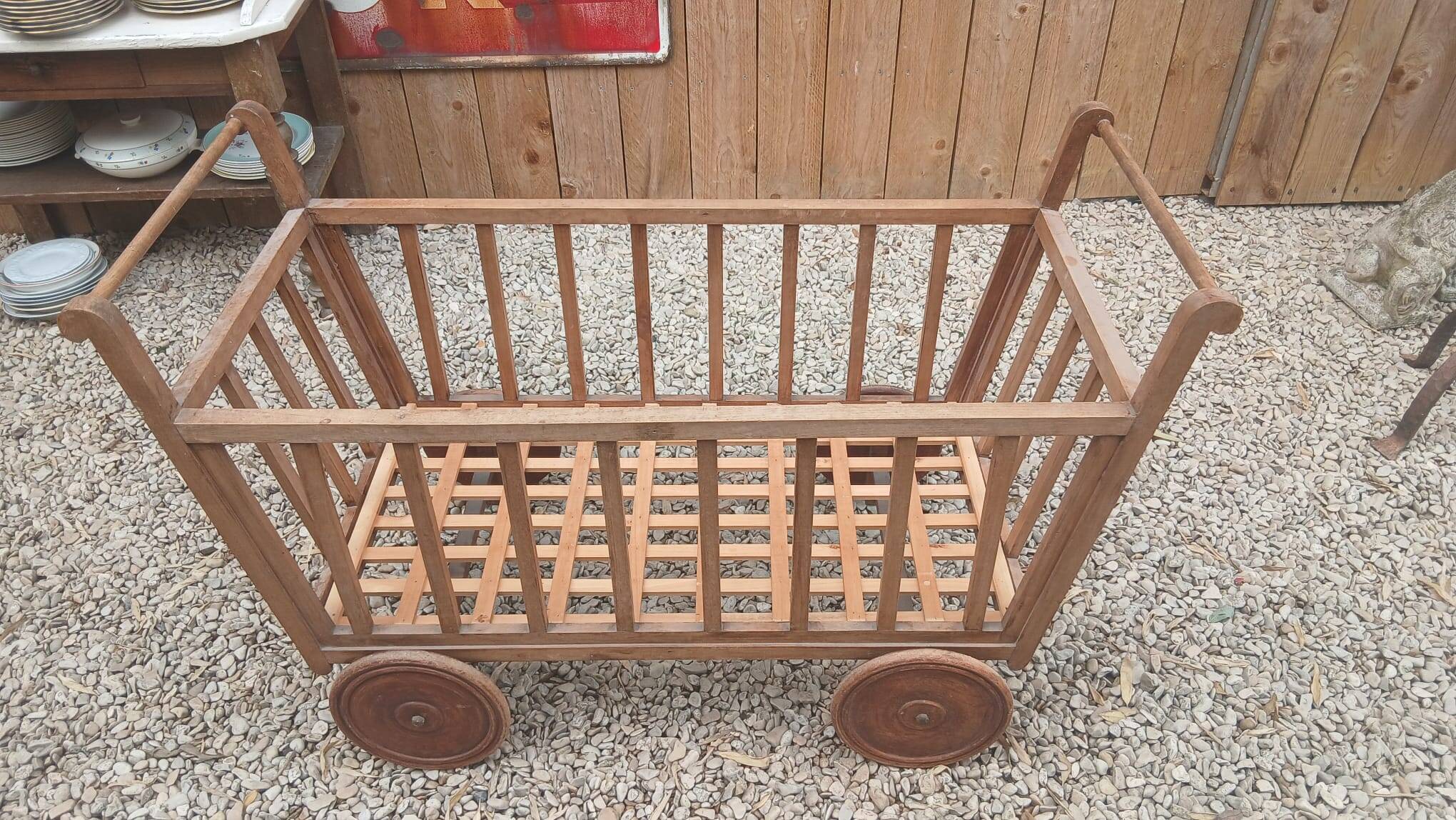 Large period cradle on wheels / Baker's cart, circa 1930-50