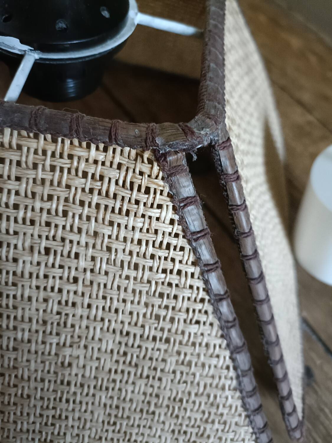 Vintage rattan blade pendant light