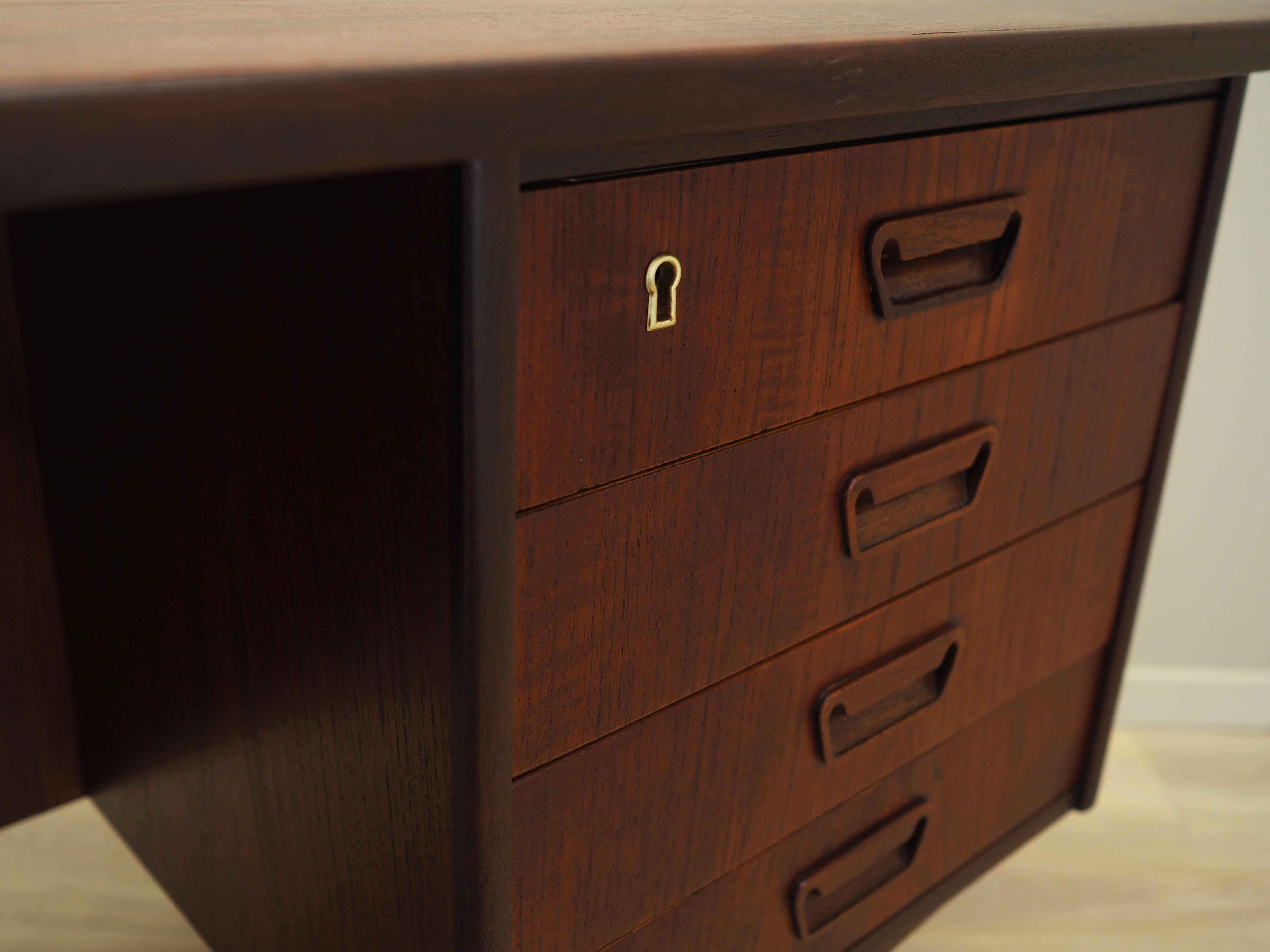 Teak desk, Danish design, 1970s, production: Denmark