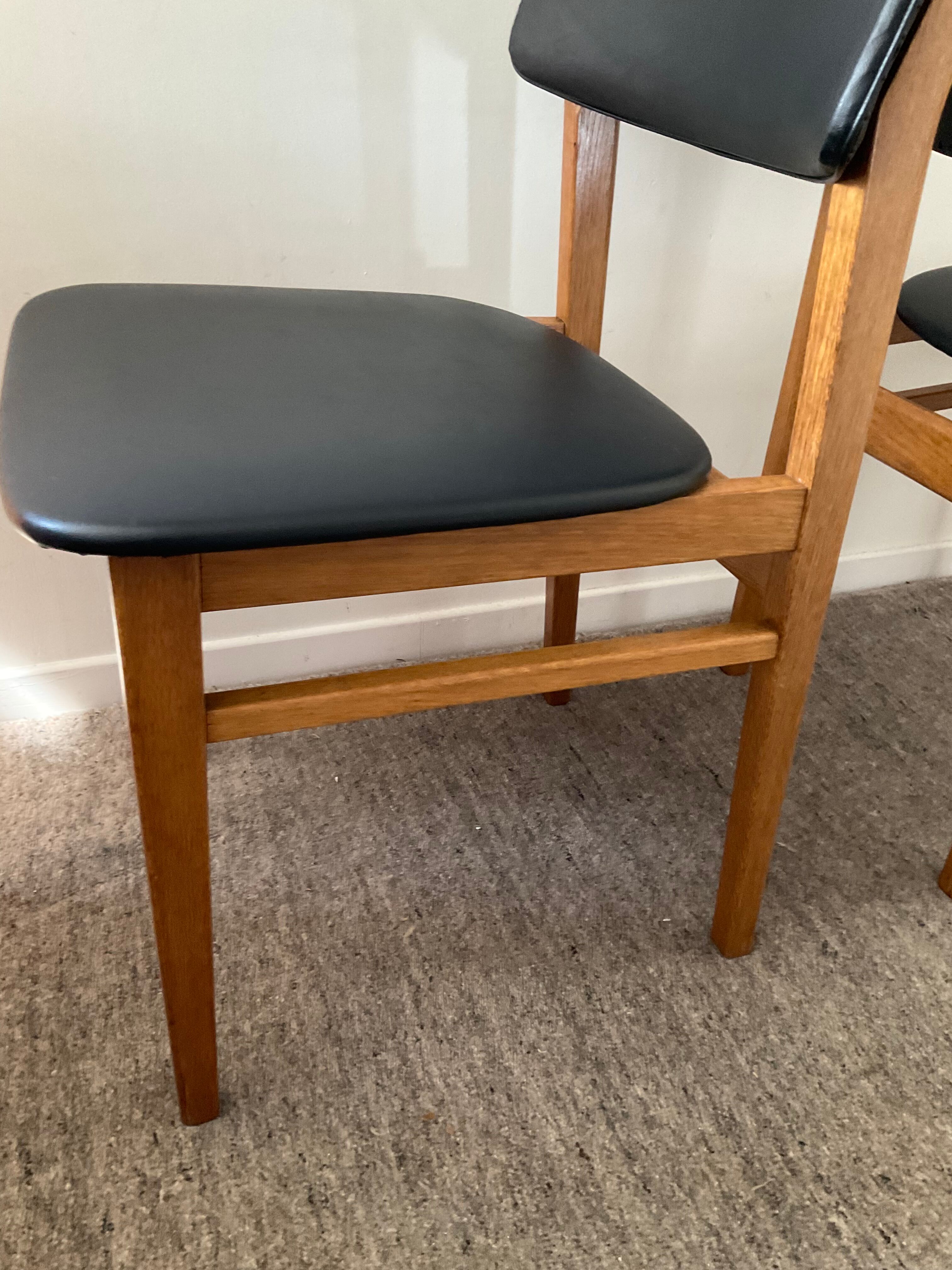 Pair of Scandinavian chairs from the 60s in teak