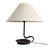 Lampe brutalist ferre forgé cendrier wavy