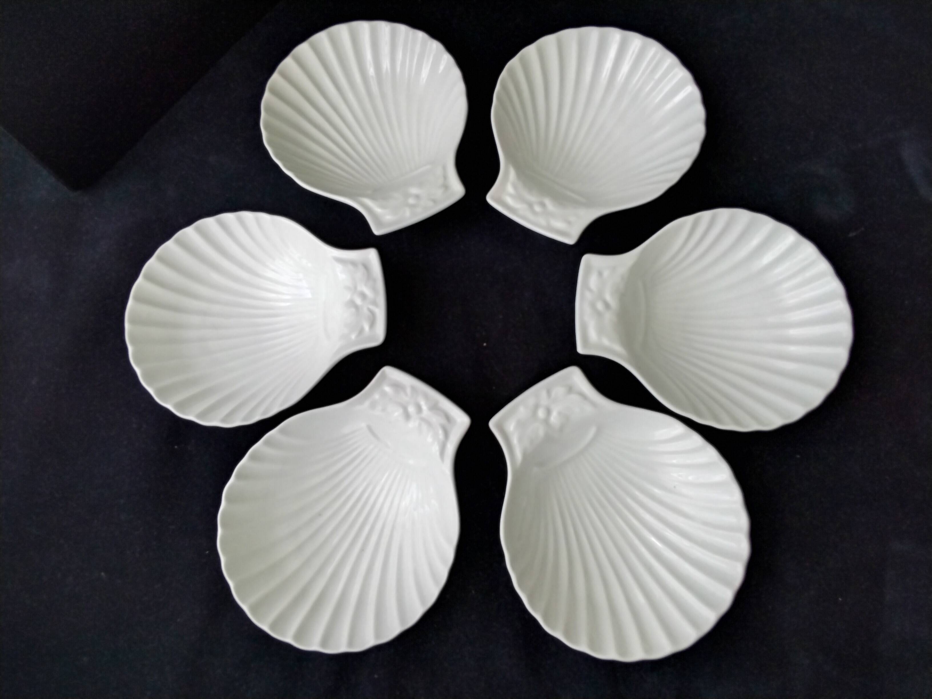 6 Pillivuyt white porcelain shell bowls