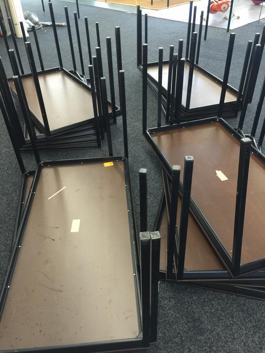 Table Facet par Friso Kramer pour Ahrend de Cirkel 1970s